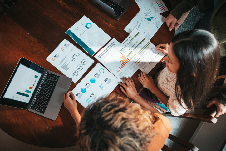 Employee Retention Case Studies: How These 8 Companies Retain Top Talent